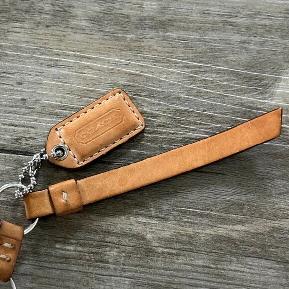 Vintage Coach Monogram Crossbody Shoulder Bag K05J-6442 - Picture 3 of 6